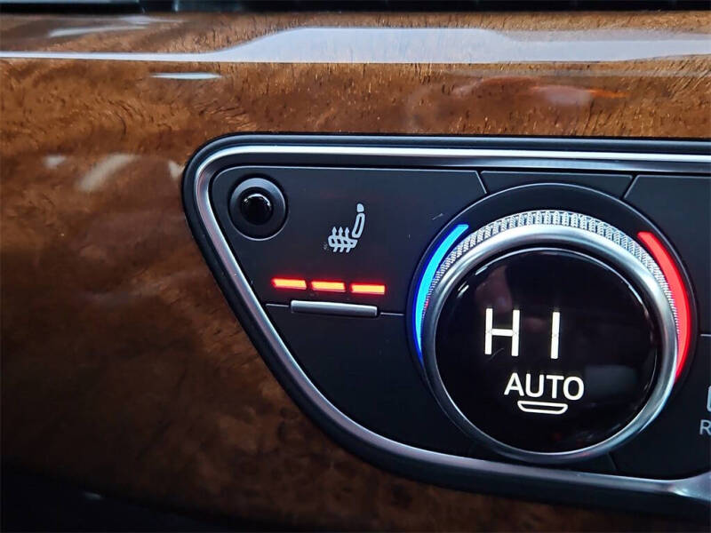 2019 Audi A4 quattro Premium Plus 45 TFSI