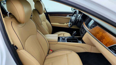 2017 Genesis G80