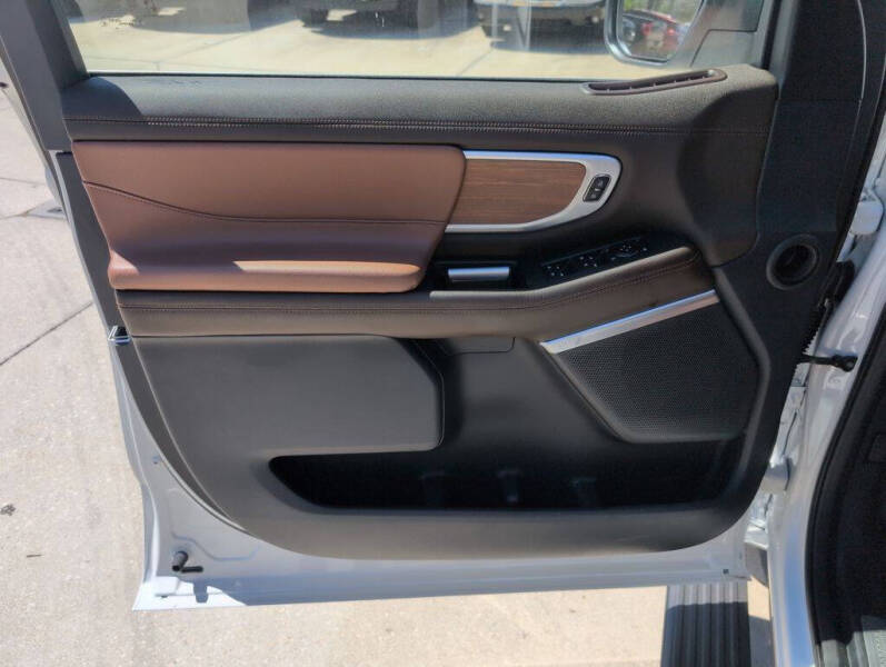 2025 Ford Expedition King Ranch