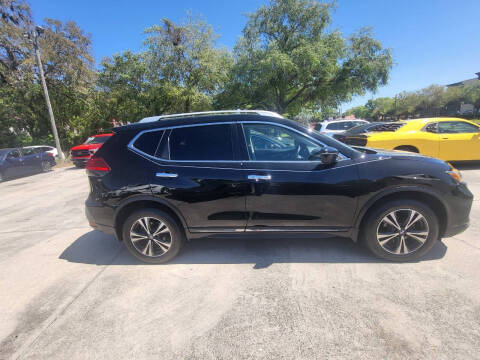 2017 Nissan Rogue SL