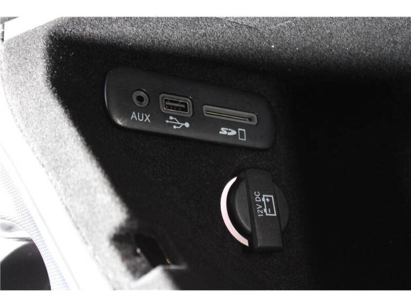 2015 Dodge Challenger SXT Plus