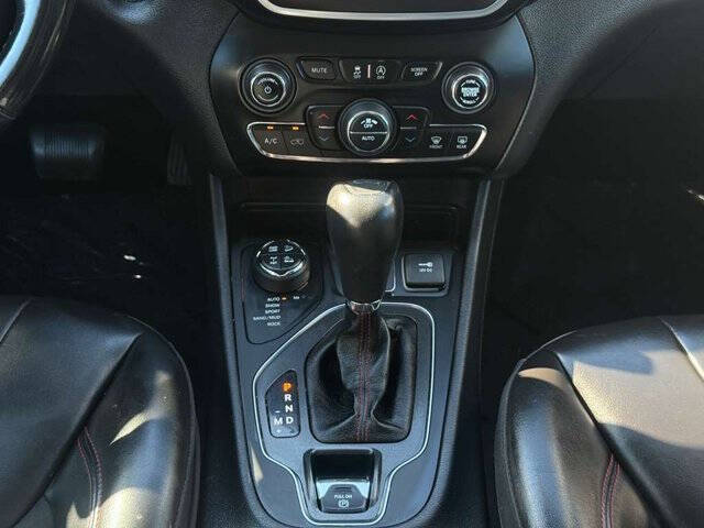 2020 Jeep Cherokee Trailhawk