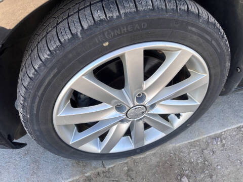 2011 Volkswagen Jetta SportWagen TDI