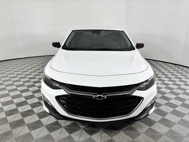 Used 2023 Chevrolet Malibu 1LT with VIN 1G1ZD5ST1PF220067 for sale in Peoria, AZ