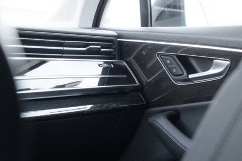 2023 Audi Q7 quattro Premium Plus 55 TFSI