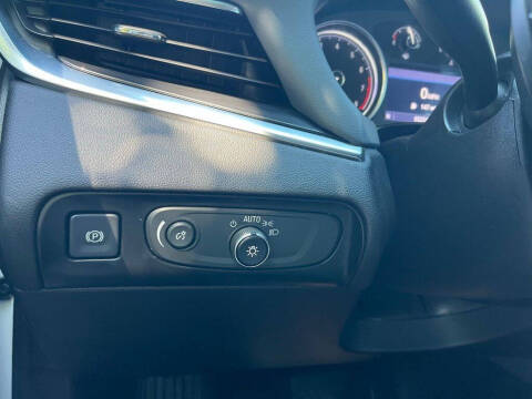 2020 Buick Enclave Essence