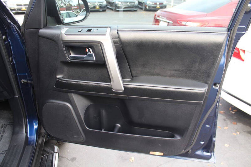 2014 Toyota 4Runner SR5