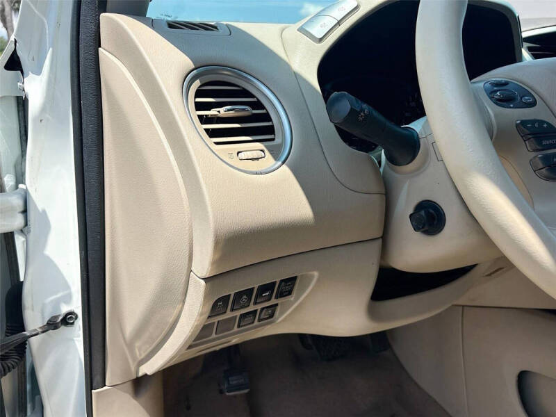 2014 Nissan Pathfinder Platinum