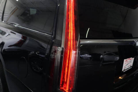 2019 Cadillac Escalade ESV Luxury