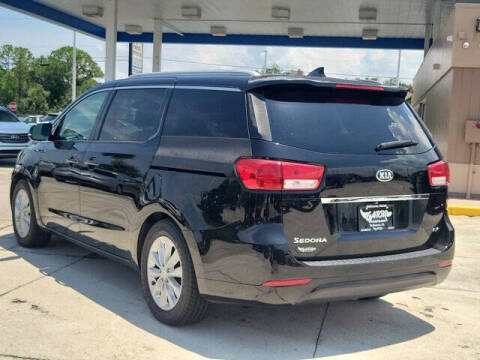 2016 Kia Sedona EX