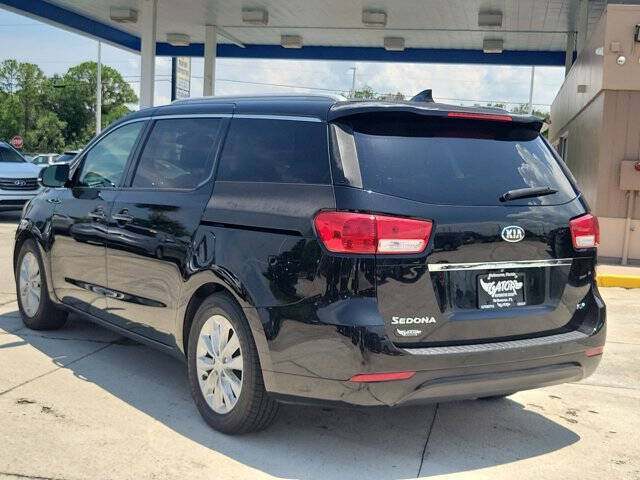 2016 Kia Sedona EX