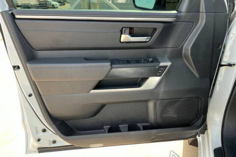 2025 Toyota Tundra Platinum HV