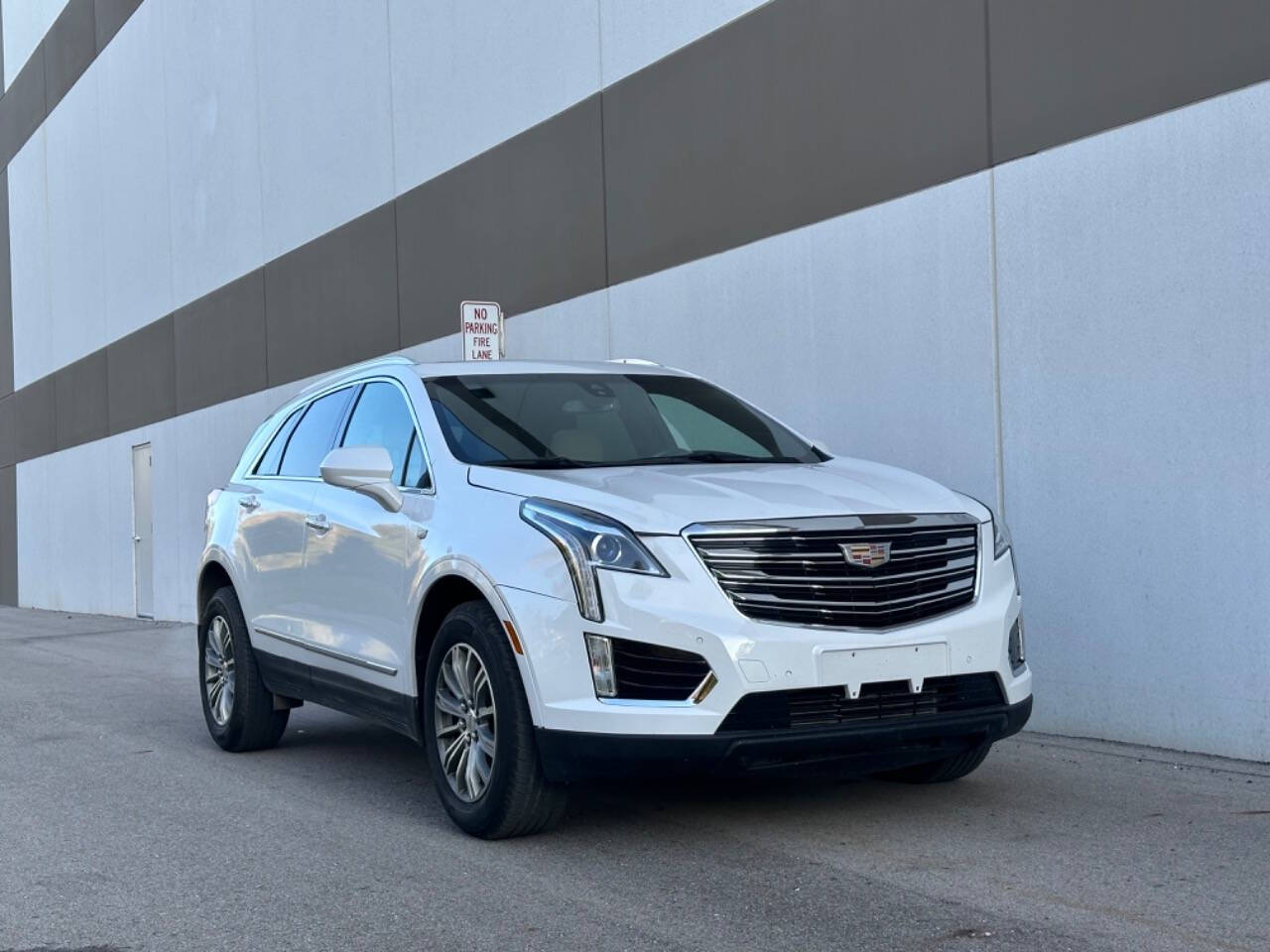 2019 Cadillac XT5 for sale at Phoenix Motor Co in Romulus, MI