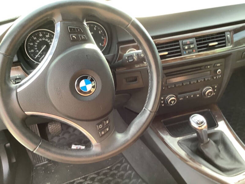 2011 BMW 3 Series 335i