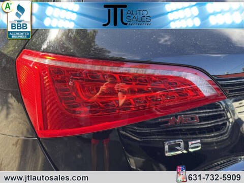 2011 Audi Q5 2.0T quattro Premium Plus