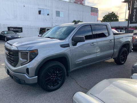 2024 GMC Sierra 1500 Elevation