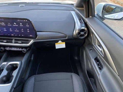 2026 Chevrolet Equinox EV LT 1