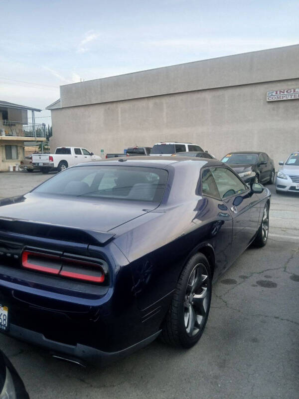 2015 Dodge Challenger SXT