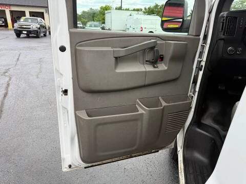 2019 Chevrolet Express 2500