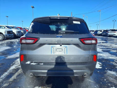 2026 Ford Escape ST-Line Select