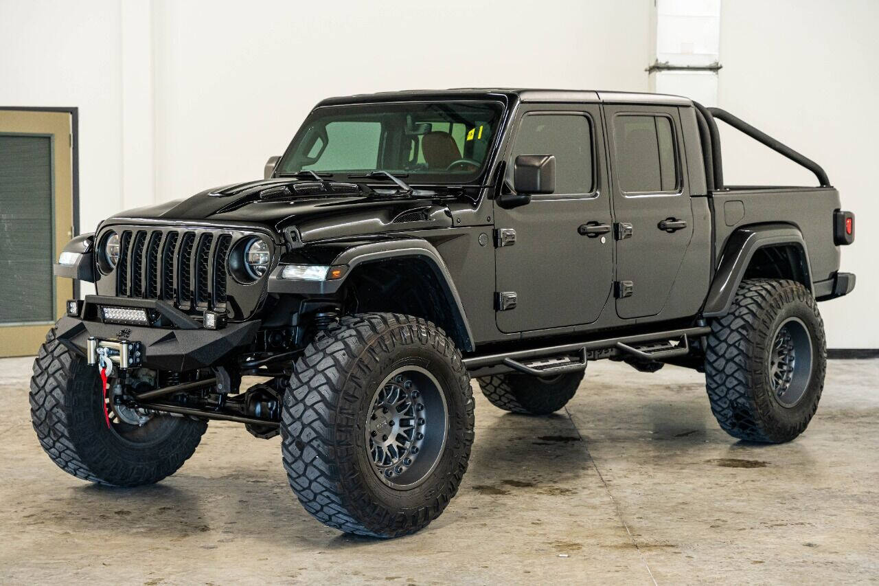 2020 JEEP Gladiator Pickup - $54,999