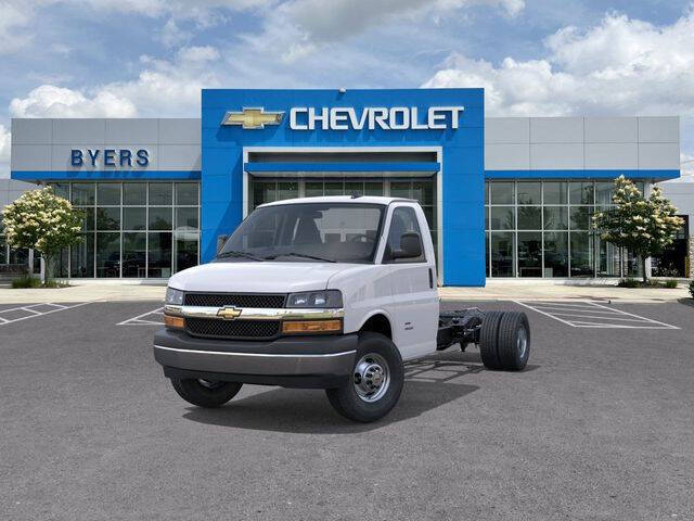 2025 Chevrolet Express 4500