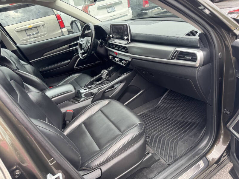 2020 Kia Telluride S