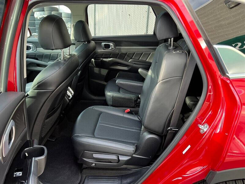 2022 Kia Sorento Plug-In Hybrid SX