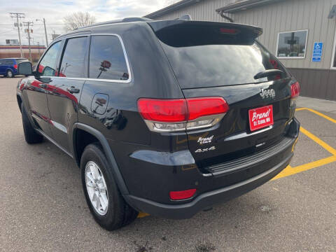 2019 Jeep Grand Cherokee Laredo E