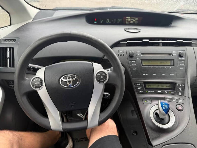 2011 Toyota Prius Two