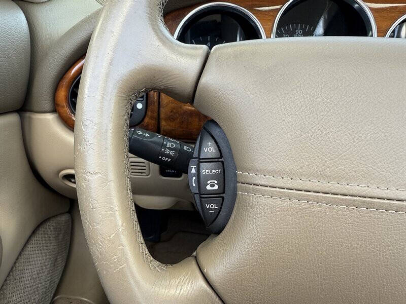 2005 Jaguar XK-Series 24