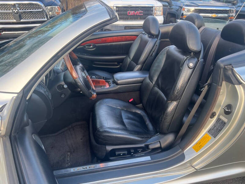2002 Lexus SC 430