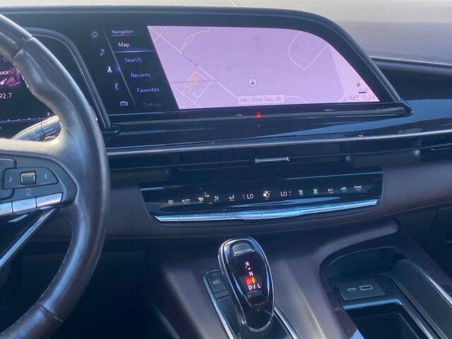 2022 Cadillac Escalade Premium Luxury Platinum