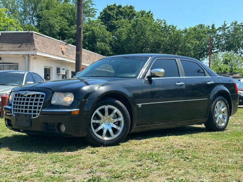 2007 Chrysler 300 for sale at Texas Select Autos LLC in Mckinney TX