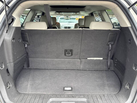 2011 Chevrolet Traverse LTZ