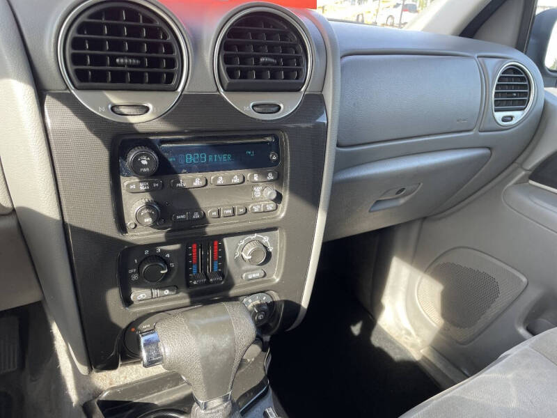 2008 GMC Envoy SLE