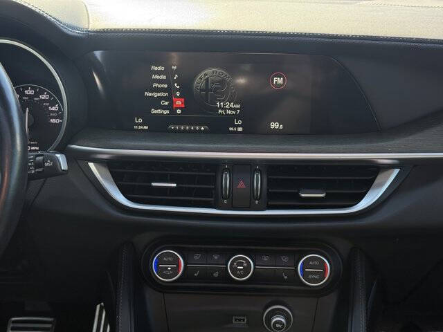 2019 Alfa Romeo Stelvio Ti Lusso