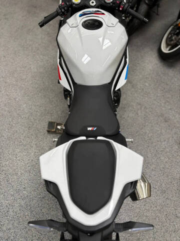2024 BMW S 1000 RR