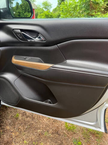 2018 GMC Acadia SLE-2