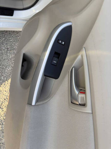2013 Toyota Prius One