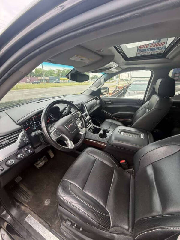 2017 GMC Yukon SLT