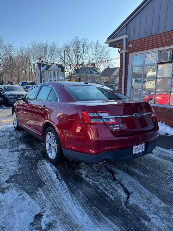 2013 Ford Taurus SEL