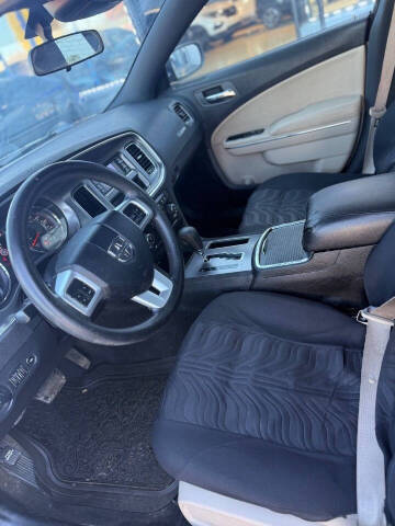 2013 Dodge Charger SE