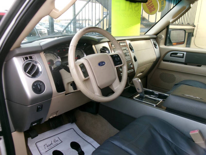 2011 Ford Expedition XLT