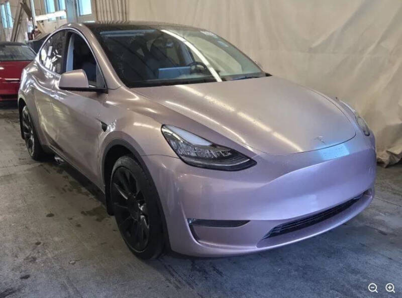 2023 Tesla Model Y Long Range
