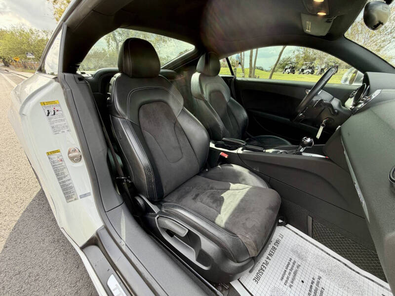 2010 Audi TTS 2.0T quattro Premium