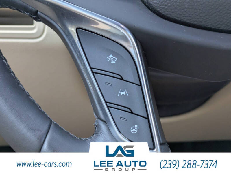 2017 Cadillac XT5 Premium Luxury