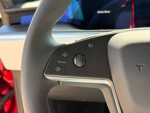 2023 Tesla Model S Plaid