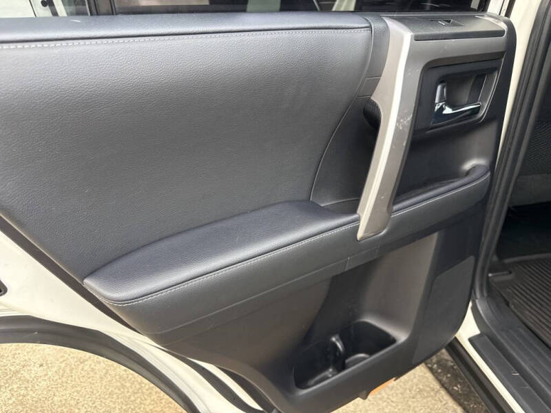 2021 Toyota 4Runner SR5