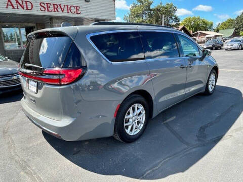 2022 Chrysler Pacifica Touring L
